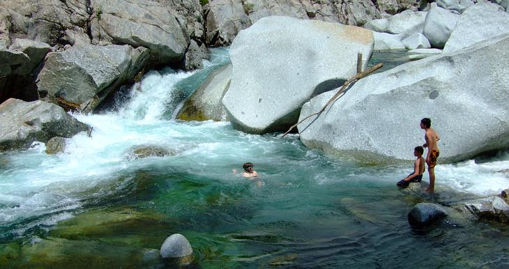 Swimming in the river Le Gardon